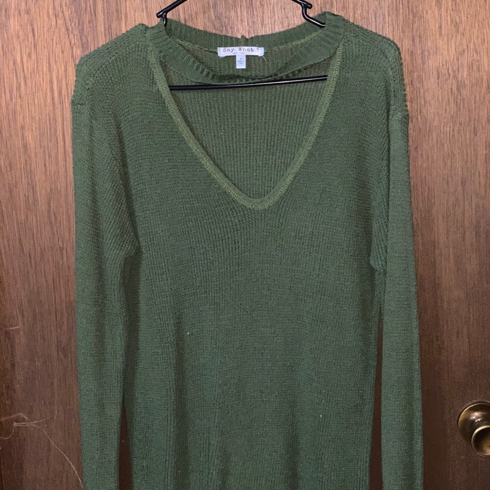Keyhole sweater
